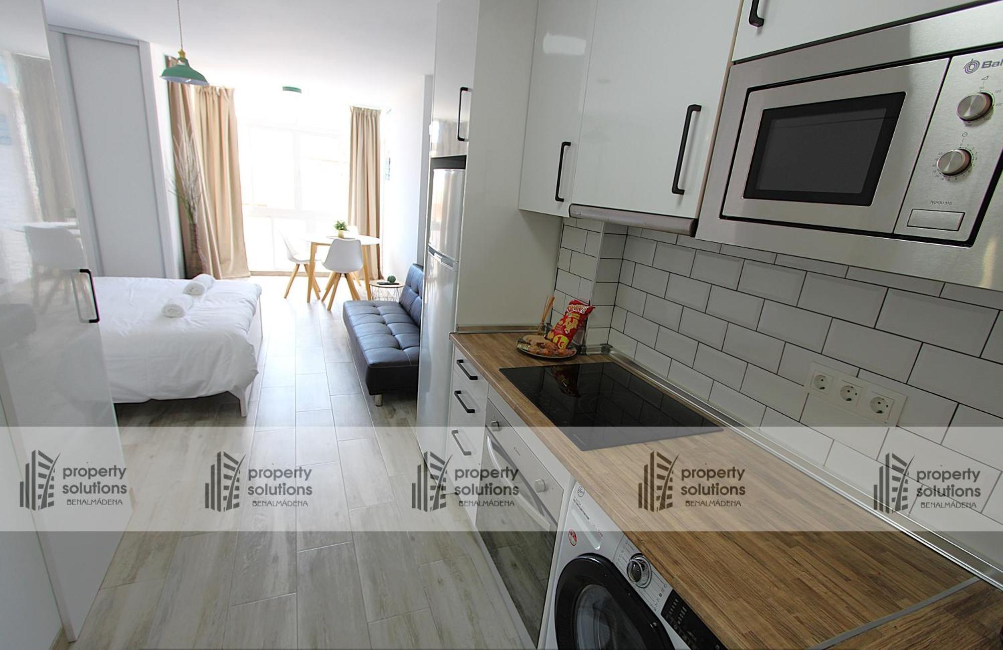 703 Aguila Apartamento - Vista Al Mar - Cerca De Tren, Restaurantes Y Tiendas - Playa A 10 Minutos Caminando Benalmádena Dış mekan fotoğraf